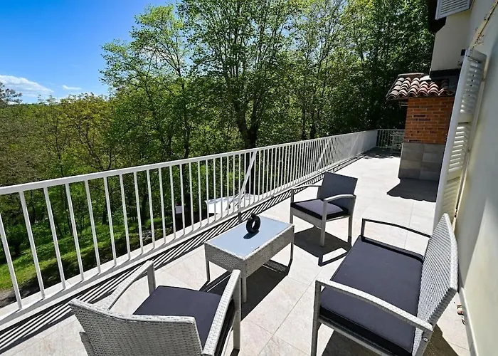 La Perla Di Con Jacuzzi E Sauna Villa *